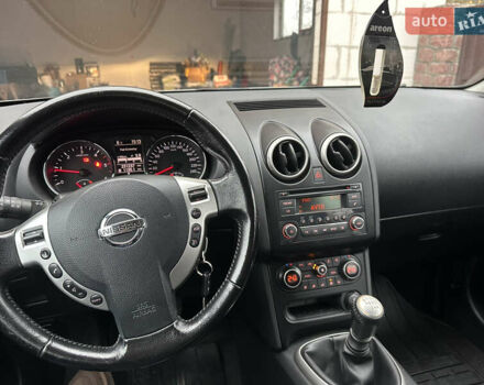 Сірий Ніссан Кашкай, об'ємом двигуна 0 л та пробігом 230 тис. км за 9900 $, фото 46 на Automoto.ua