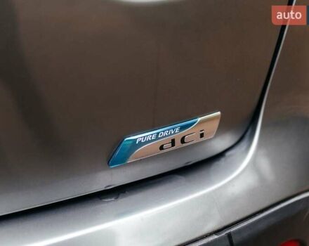 Сірий Ніссан Кашкай, об'ємом двигуна 1.46 л та пробігом 250 тис. км за 9666 $, фото 12 на Automoto.ua