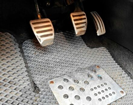 Ніссан Кашкай 2011 у Маневичах на Automoto.ua Сірий Ніссан Кашкай, об'ємом двигуна 1.5 л та пробігом 258 тис. км за 9800 $, фото 2 на Automoto.ua