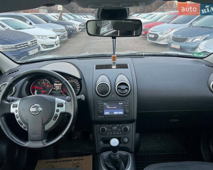 Серый Ниссан Кашкай, объемом двигателя 1.5 л и пробегом 216 тыс. км за 10500 $, фото 8 на Automoto.ua