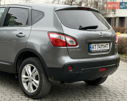 Серый Ниссан Кашкай, объемом двигателя 2 л и пробегом 260 тыс. км за 10999 $, фото 7 на Automoto.ua