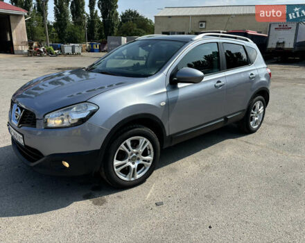Сірий Ніссан Кашкай, об'ємом двигуна 1.5 л та пробігом 271 тис. км за 10999 $, фото 1 на Automoto.ua
