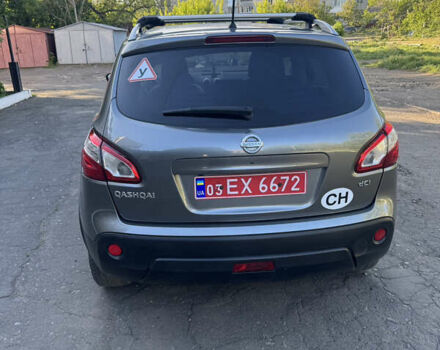Серый Ниссан Кашкай, объемом двигателя 2 л и пробегом 186 тыс. км за 13700 $, фото 5 на Automoto.ua
