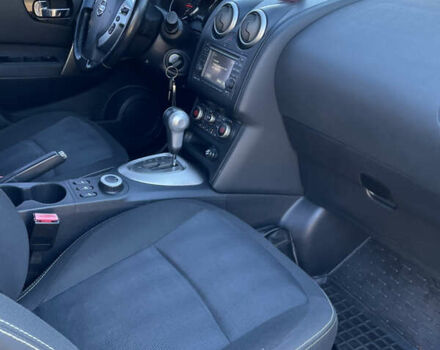 Сірий Ніссан Кашкай, об'ємом двигуна 2 л та пробігом 200 тис. км за 10450 $, фото 20 на Automoto.ua