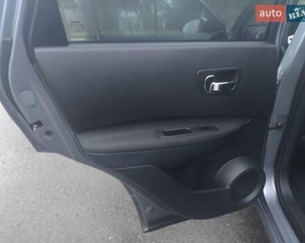 Серый Ниссан Кашкай, объемом двигателя 1.6 л и пробегом 213 тыс. км за 9950 $, фото 28 на Automoto.ua