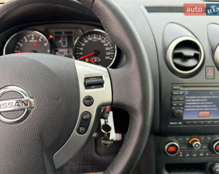 Сірий Ніссан Кашкай, об'ємом двигуна 1.6 л та пробігом 185 тис. км за 11799 $, фото 53 на Automoto.ua