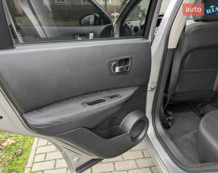 Серый Ниссан Кашкай, объемом двигателя 1.5 л и пробегом 231 тыс. км за 10500 $, фото 11 на Automoto.ua