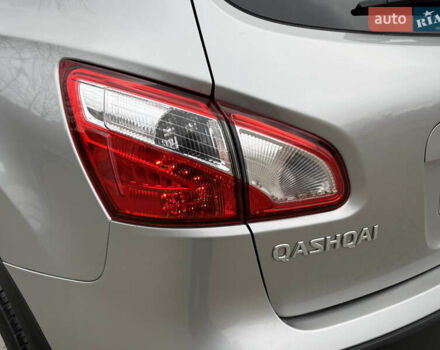 Серый Ниссан Кашкай, объемом двигателя 1.5 л и пробегом 220 тыс. км за 10400 $, фото 38 на Automoto.ua