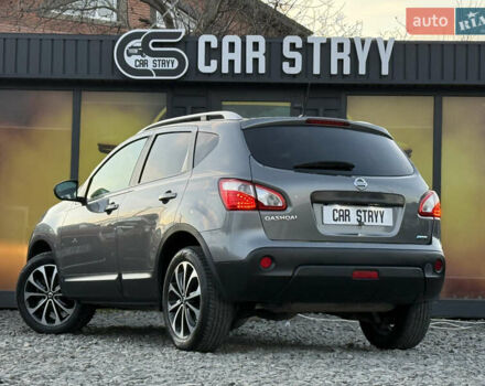 Сірий Ніссан Кашкай, об'ємом двигуна 1.6 л та пробігом 250 тис. км за 10700 $, фото 16 на Automoto.ua