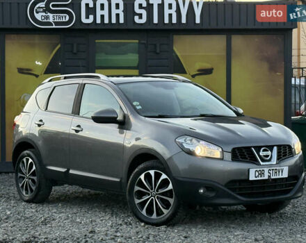 Сірий Ніссан Кашкай, об'ємом двигуна 1.6 л та пробігом 250 тис. км за 10700 $, фото 7 на Automoto.ua