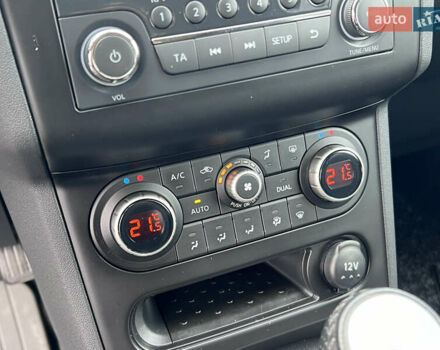 Сірий Ніссан Кашкай, об'ємом двигуна 1.5 л та пробігом 120 тис. км за 11990 $, фото 19 на Automoto.ua