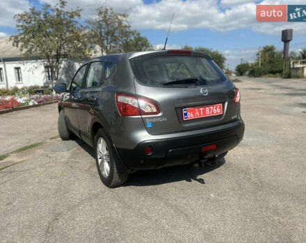 Серый Ниссан Кашкай, объемом двигателя 1.5 л и пробегом 230 тыс. км за 9900 $, фото 10 на Automoto.ua