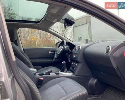 Серый Ниссан Кашкай, объемом двигателя 1.6 л и пробегом 225 тыс. км за 9650 $, фото 20 на Automoto.ua