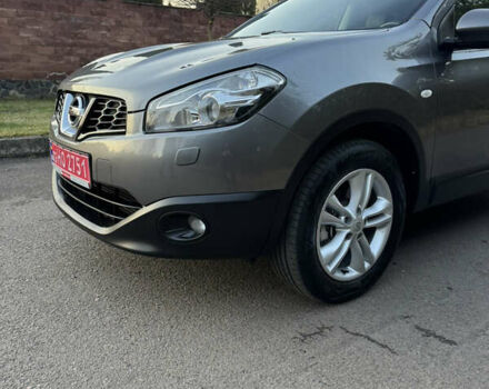 Серый Ниссан Кашкай, объемом двигателя 2 л и пробегом 242 тыс. км за 12550 $, фото 16 на Automoto.ua