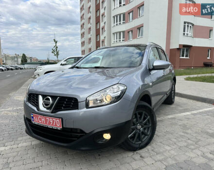Серый Ниссан Кашкай, объемом двигателя 2 л и пробегом 207 тыс. км за 10599 $, фото 4 на Automoto.ua
