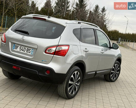 Серый Ниссан Кашкай, объемом двигателя 1.5 л и пробегом 220 тыс. км за 10400 $, фото 2 на Automoto.ua