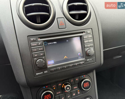 Серый Ниссан Кашкай, объемом двигателя 2 л и пробегом 173 тыс. км за 12435 $, фото 39 на Automoto.ua