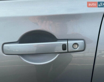 Серый Ниссан Кашкай, объемом двигателя 1.46 л и пробегом 256 тыс. км за 11000 $, фото 14 на Automoto.ua