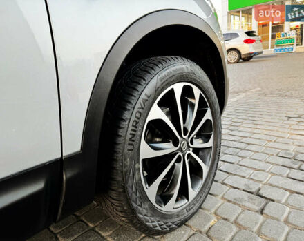 Серый Ниссан Кашкай, объемом двигателя 1.5 л и пробегом 200 тыс. км за 11599 $, фото 41 на Automoto.ua