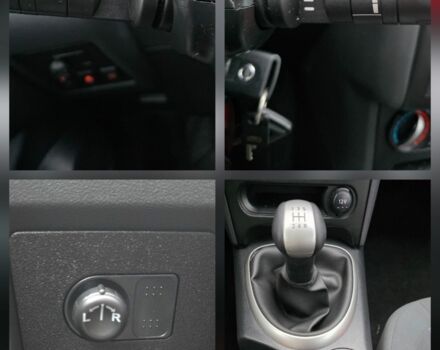 Серый Ниссан Кашкай, объемом двигателя 0 л и пробегом 125 тыс. км за 10800 $, фото 2 на Automoto.ua