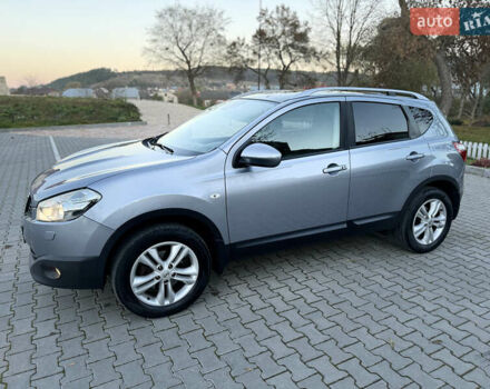 Серый Ниссан Кашкай, объемом двигателя 1.5 л и пробегом 227 тыс. км за 11700 $, фото 3 на Automoto.ua