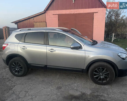 Сірий Ніссан Кашкай, об'ємом двигуна 2 л та пробігом 220 тис. км за 12900 $, фото 2 на Automoto.ua