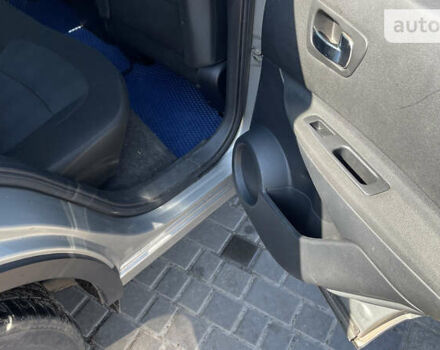 Серый Ниссан Кашкай, объемом двигателя 1.46 л и пробегом 241 тыс. км за 10300 $, фото 40 на Automoto.ua