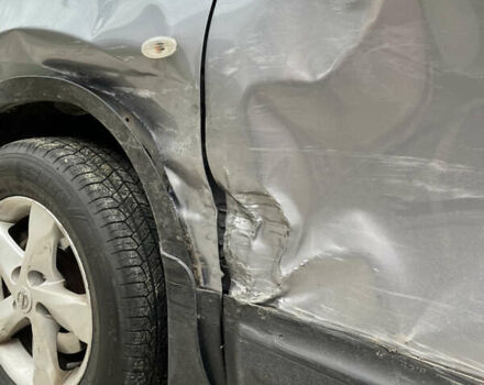 Серый Ниссан Кашкай, объемом двигателя 1.6 л и пробегом 217 тыс. км за 6500 $, фото 11 на Automoto.ua