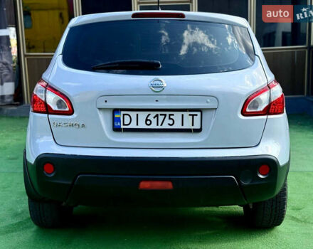 Серый Ниссан Кашкай, объемом двигателя 2 л и пробегом 115 тыс. км за 7700 $, фото 6 на Automoto.ua