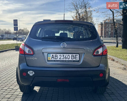 Серый Ниссан Кашкай, объемом двигателя 1.6 л и пробегом 222 тыс. км за 9450 $, фото 5 на Automoto.ua