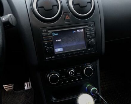 Серый Ниссан Кашкай, объемом двигателя 1.6 л и пробегом 261 тыс. км за 11100 $, фото 13 на Automoto.ua