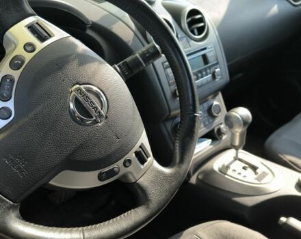 Серый Ниссан Кашкай, объемом двигателя 2 л и пробегом 130 тыс. км за 11300 $, фото 4 на Automoto.ua