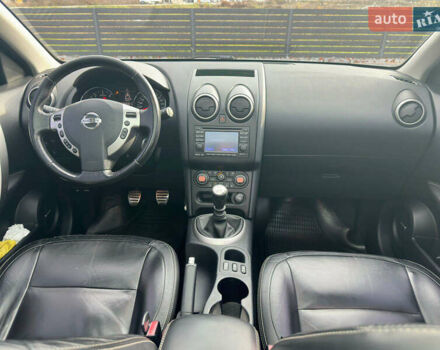 Серый Ниссан Кашкай, объемом двигателя 1.46 л и пробегом 256 тыс. км за 11000 $, фото 24 на Automoto.ua