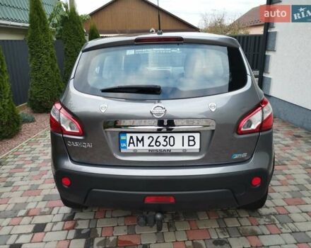 Сірий Ніссан Кашкай, об'ємом двигуна 1.6 л та пробігом 247 тис. км за 9650 $, фото 5 на Automoto.ua