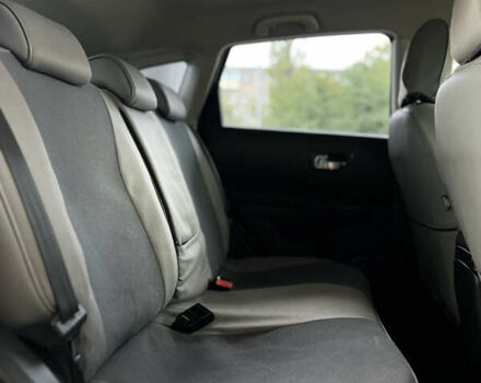 Сірий Ніссан Кашкай, об'ємом двигуна 1.6 л та пробігом 212 тис. км за 10999 $, фото 19 на Automoto.ua