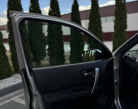 Серый Ниссан Кашкай, объемом двигателя 1.5 л и пробегом 264 тыс. км за 9299 $, фото 24 на Automoto.ua