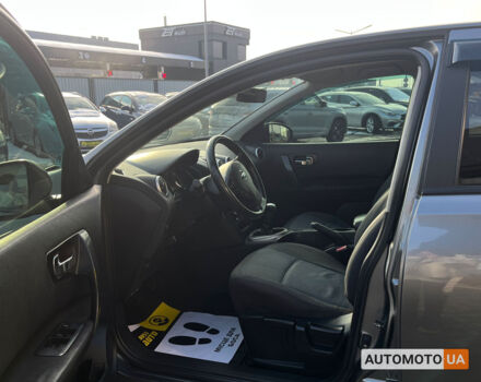 Серый Ниссан Кашкай, объемом двигателя 1.6 л и пробегом 162 тыс. км за 10700 $, фото 8 на Automoto.ua