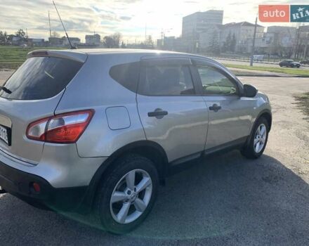 Серый Ниссан Кашкай, объемом двигателя 1.6 л и пробегом 147 тыс. км за 9200 $, фото 17 на Automoto.ua