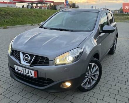 Серый Ниссан Кашкай, объемом двигателя 1.6 л и пробегом 246 тыс. км за 11600 $, фото 2 на Automoto.ua