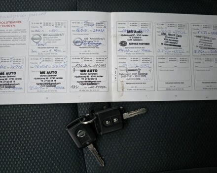 Серый Ниссан Кашкай, объемом двигателя 0 л и пробегом 125 тыс. км за 10800 $, фото 4 на Automoto.ua