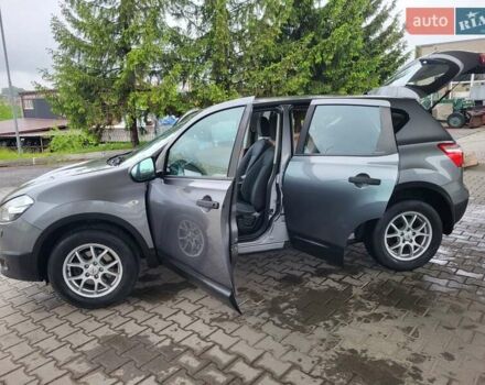 Серый Ниссан Кашкай, объемом двигателя 1.6 л и пробегом 231 тыс. км за 9999 $, фото 62 на Automoto.ua