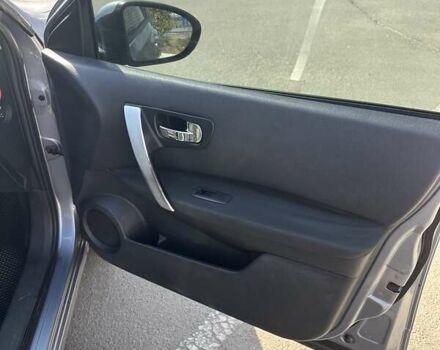 Серый Ниссан Кашкай, объемом двигателя 1.46 л и пробегом 219 тыс. км за 11000 $, фото 11 на Automoto.ua