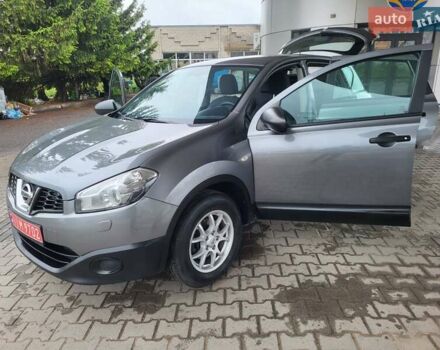 Серый Ниссан Кашкай, объемом двигателя 1.6 л и пробегом 231 тыс. км за 9999 $, фото 60 на Automoto.ua