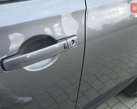 Серый Ниссан Кашкай, объемом двигателя 1.6 л и пробегом 246 тыс. км за 11600 $, фото 45 на Automoto.ua