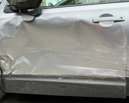 Серый Ниссан Кашкай, объемом двигателя 1.6 л и пробегом 217 тыс. км за 6500 $, фото 12 на Automoto.ua