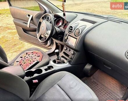 Сірий Ніссан Кашкай, об'ємом двигуна 1.5 л та пробігом 166 тис. км за 11500 $, фото 3 на Automoto.ua