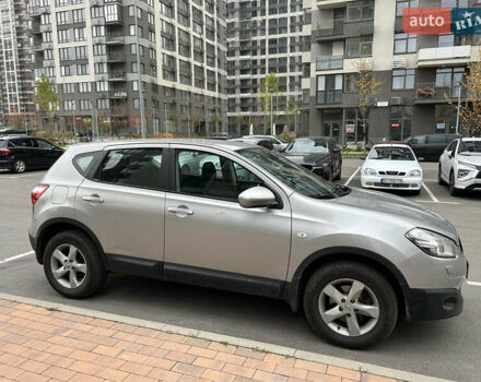 Серый Ниссан Кашкай, объемом двигателя 1.6 л и пробегом 192 тыс. км за 9000 $, фото 3 на Automoto.ua