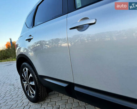 Серый Ниссан Кашкай, объемом двигателя 1.5 л и пробегом 200 тыс. км за 11699 $, фото 54 на Automoto.ua