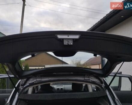 Сірий Ніссан Кашкай, об'ємом двигуна 1.6 л та пробігом 247 тис. км за 9650 $, фото 8 на Automoto.ua