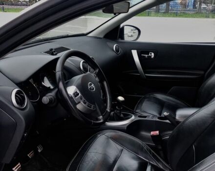 Серый Ниссан Кашкай, объемом двигателя 1.6 л и пробегом 261 тыс. км за 11100 $, фото 11 на Automoto.ua